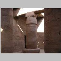 Karnak, Khonsu Temple, photo Neithsabes, Wikipedia,4.jpg